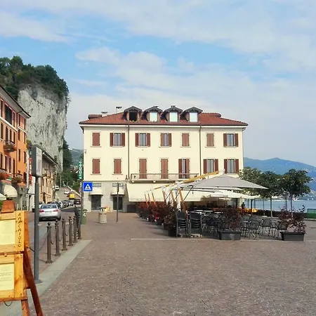 Appartamento Lago Antico Quattro Arona